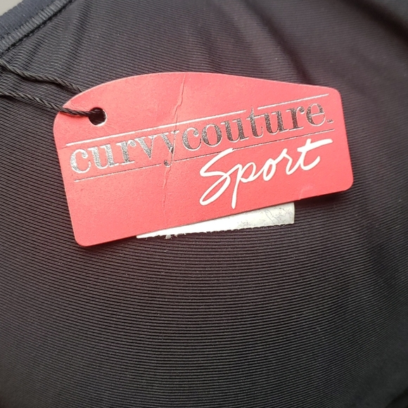 Curvy Couture Zip Fit Underwire Sports Bra - Picture 9 of 10